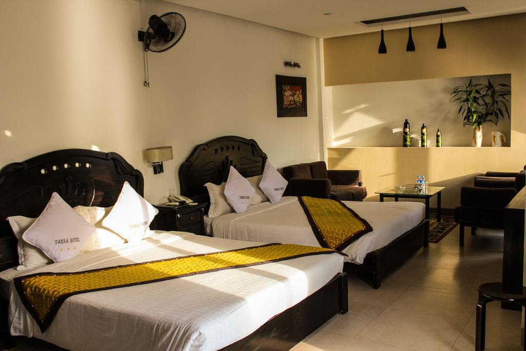 Varna Hotel Da Nang Bagian luar foto