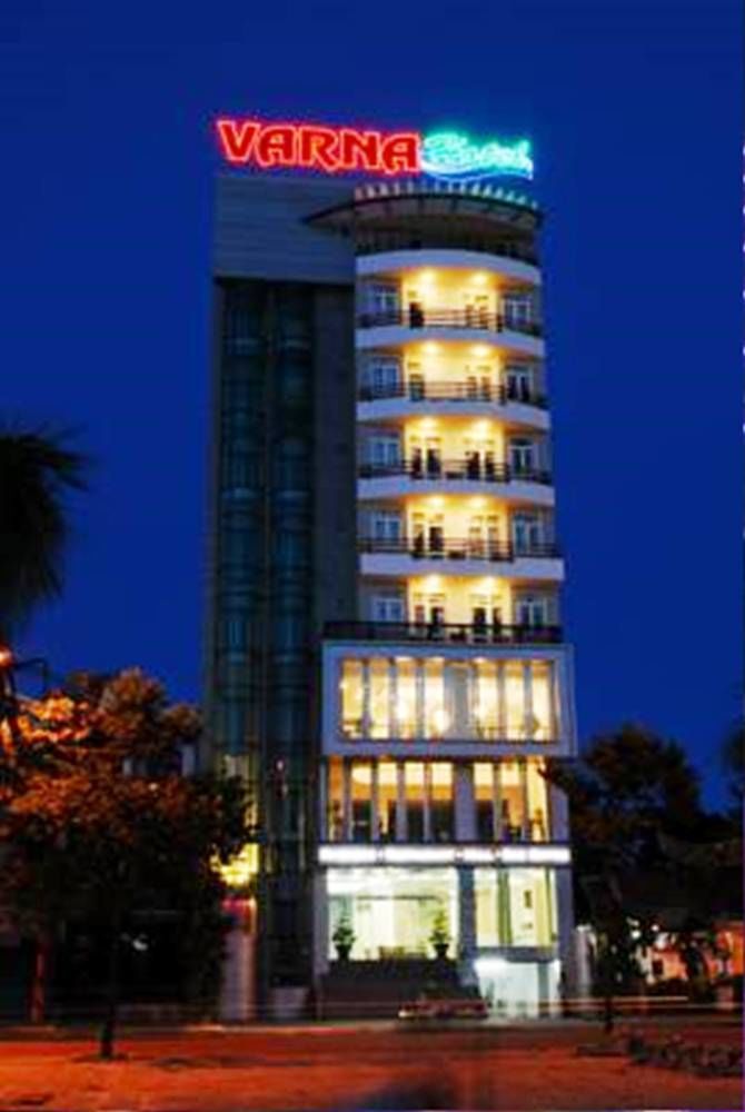 Varna Hotel Da Nang Bagian luar foto